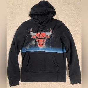 Mens Hollister nba bulls hoody